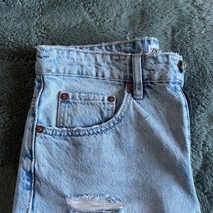zara denim shorts!